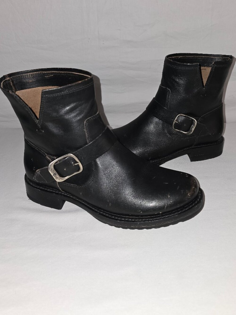 FRYE Veronica Flex Distressed Antique Black Leather MOTO Ankle Boots Women's 8 B